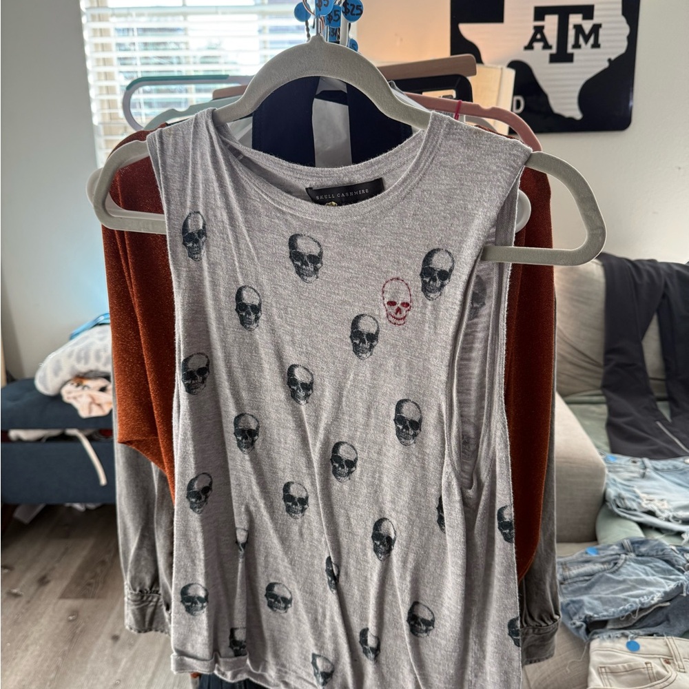 Skull Cashmere Gray Skull Print Tank Top